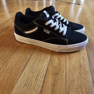Vans black size 9